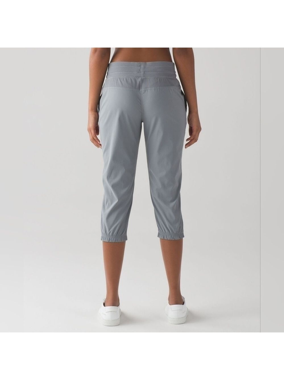 Lululemon Dance Studio Crop  Unlined - Picture 2 of 11